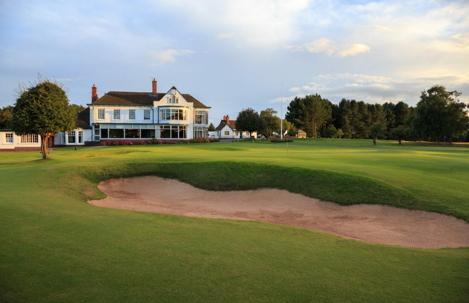 Hyfire provides the Taurus wireless fire protection system to the Notts Golf Club